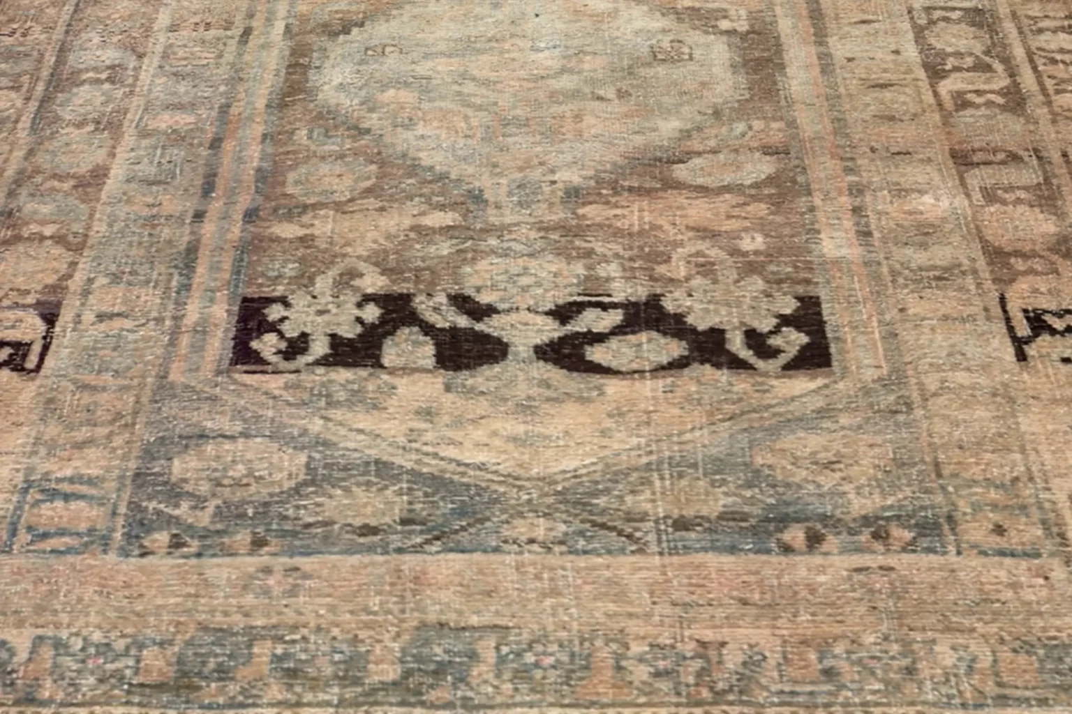 Thumbnail 14 for Persian Bijar Traditional Rug 97747