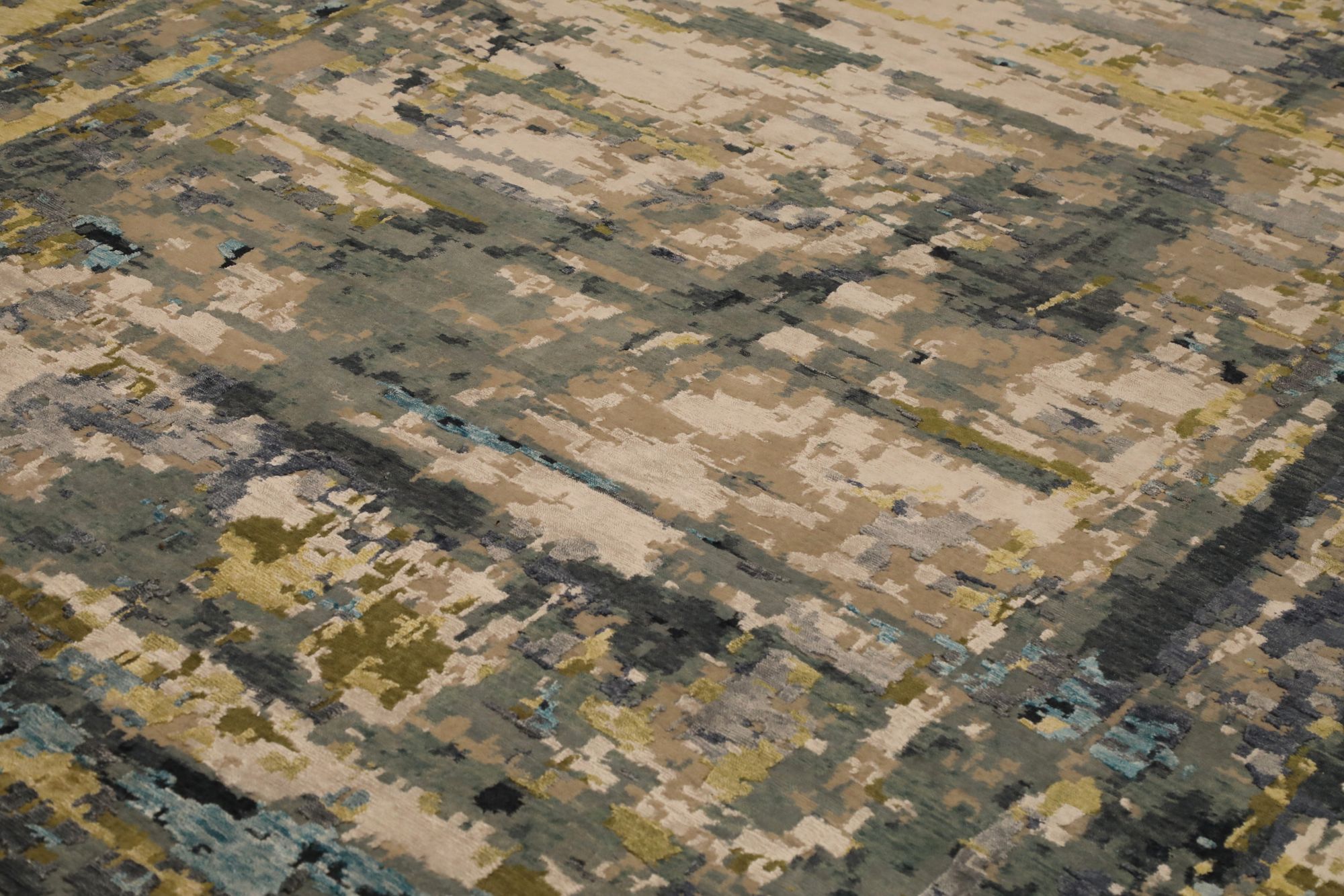 Thumbnail 6 for India Modern / Contemporary Rug 97332