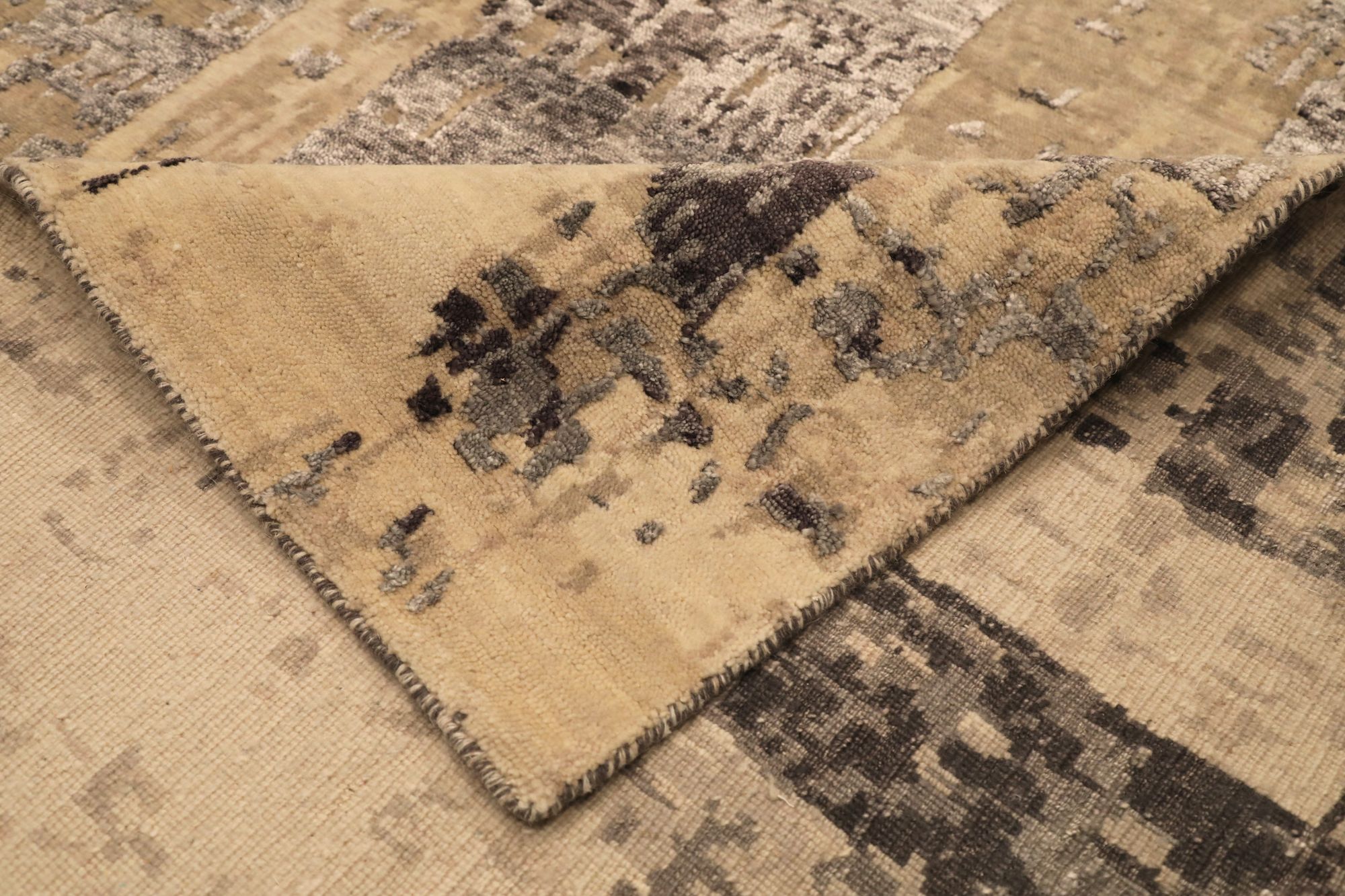 Thumbnail 5 for India Modern / Contemporary Rug 97337