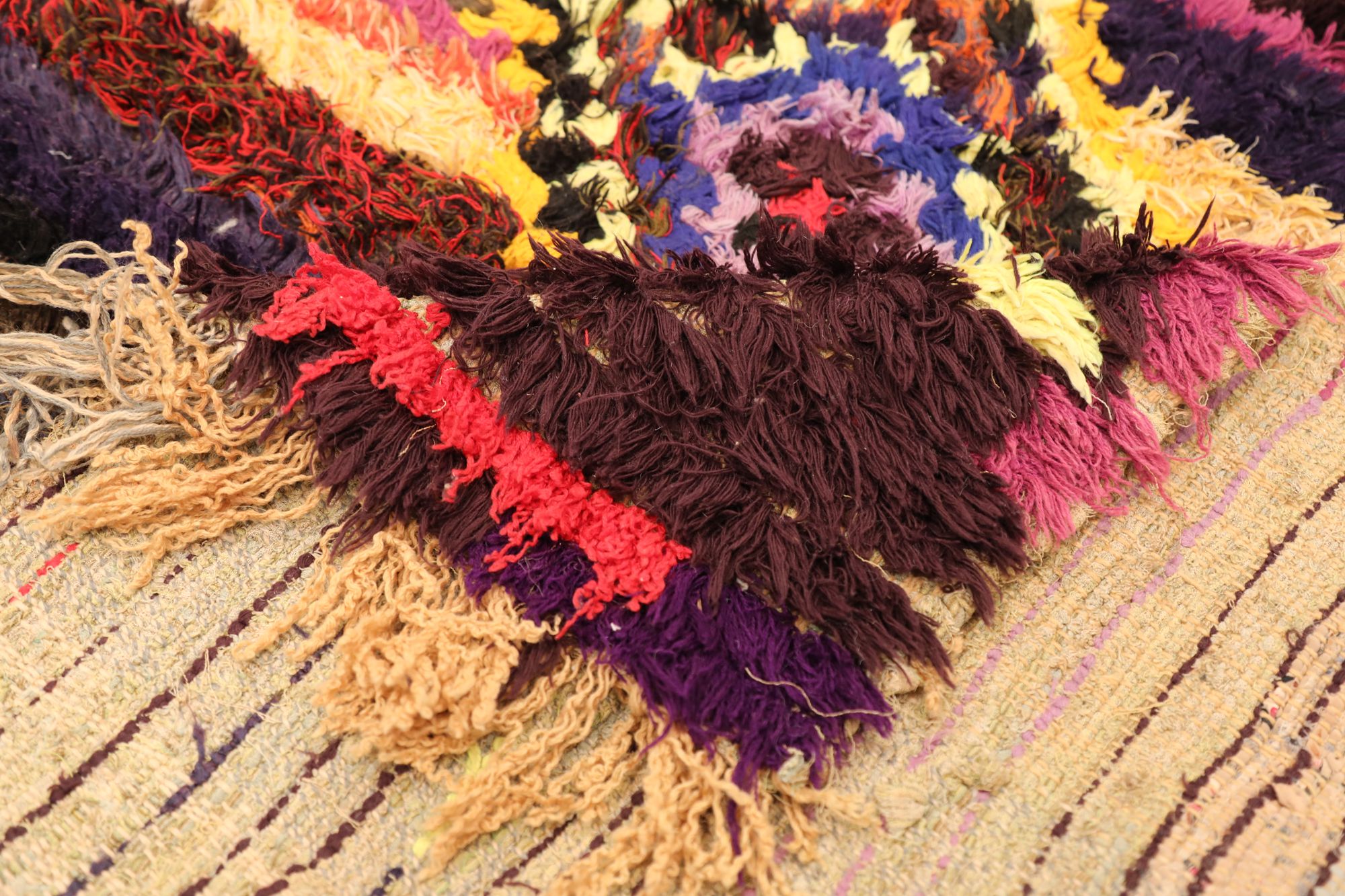 Thumbnail 4 for Morocco Moroccan Tribal Rug 97525