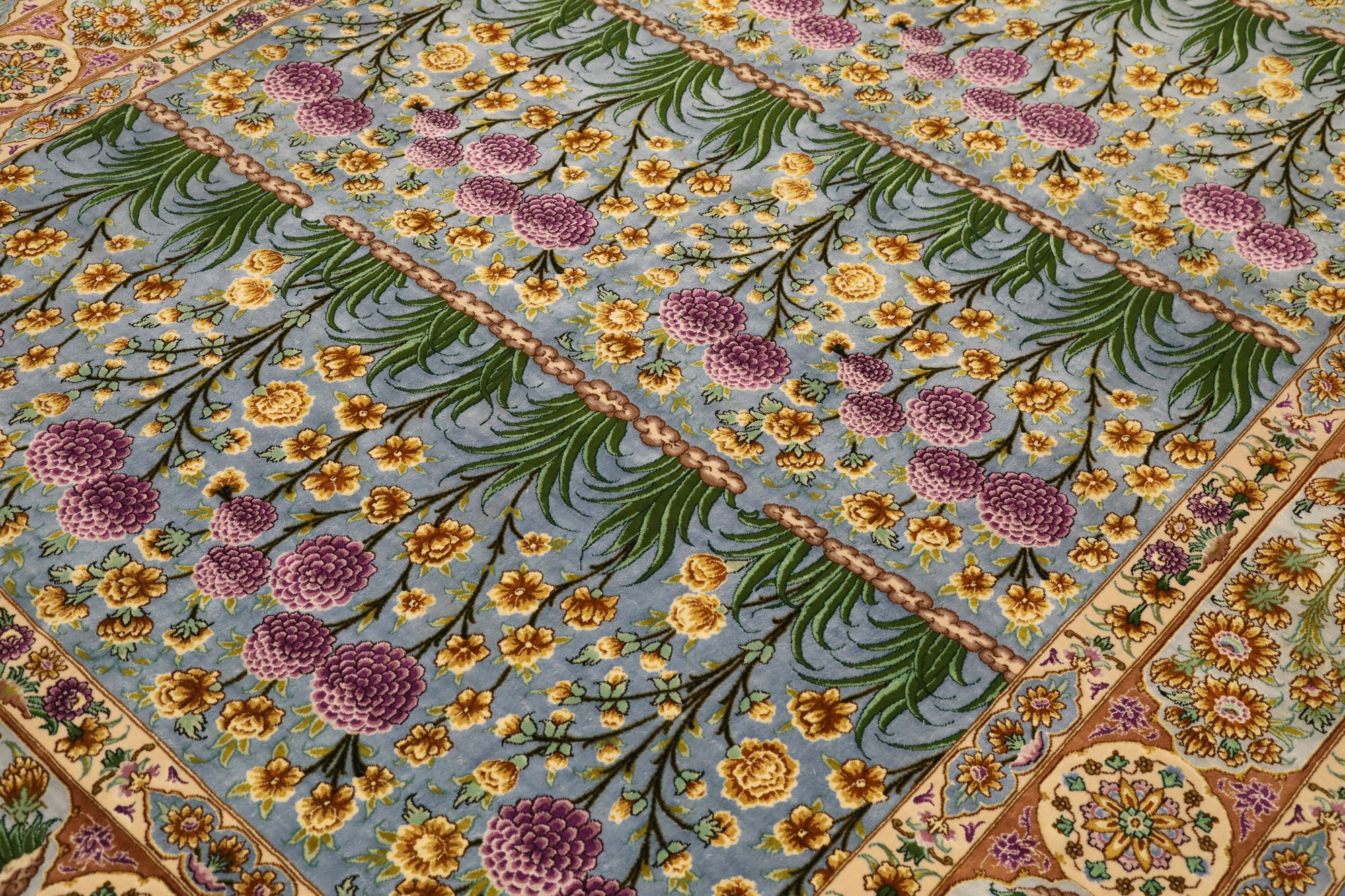 Thumbnail 4 for Persian Tabriz Traditional Rug 98034