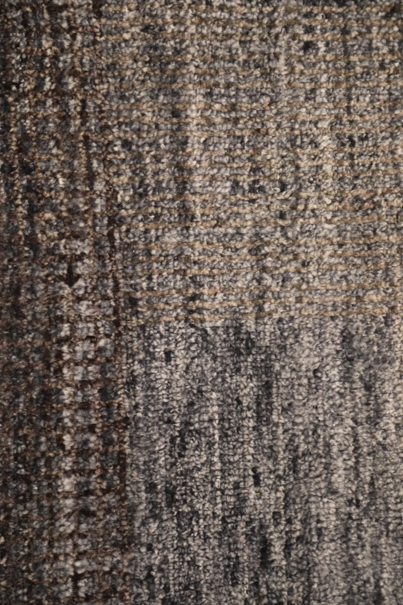 Thumbnail 4 for India Modern / Contemporary Rug 98058