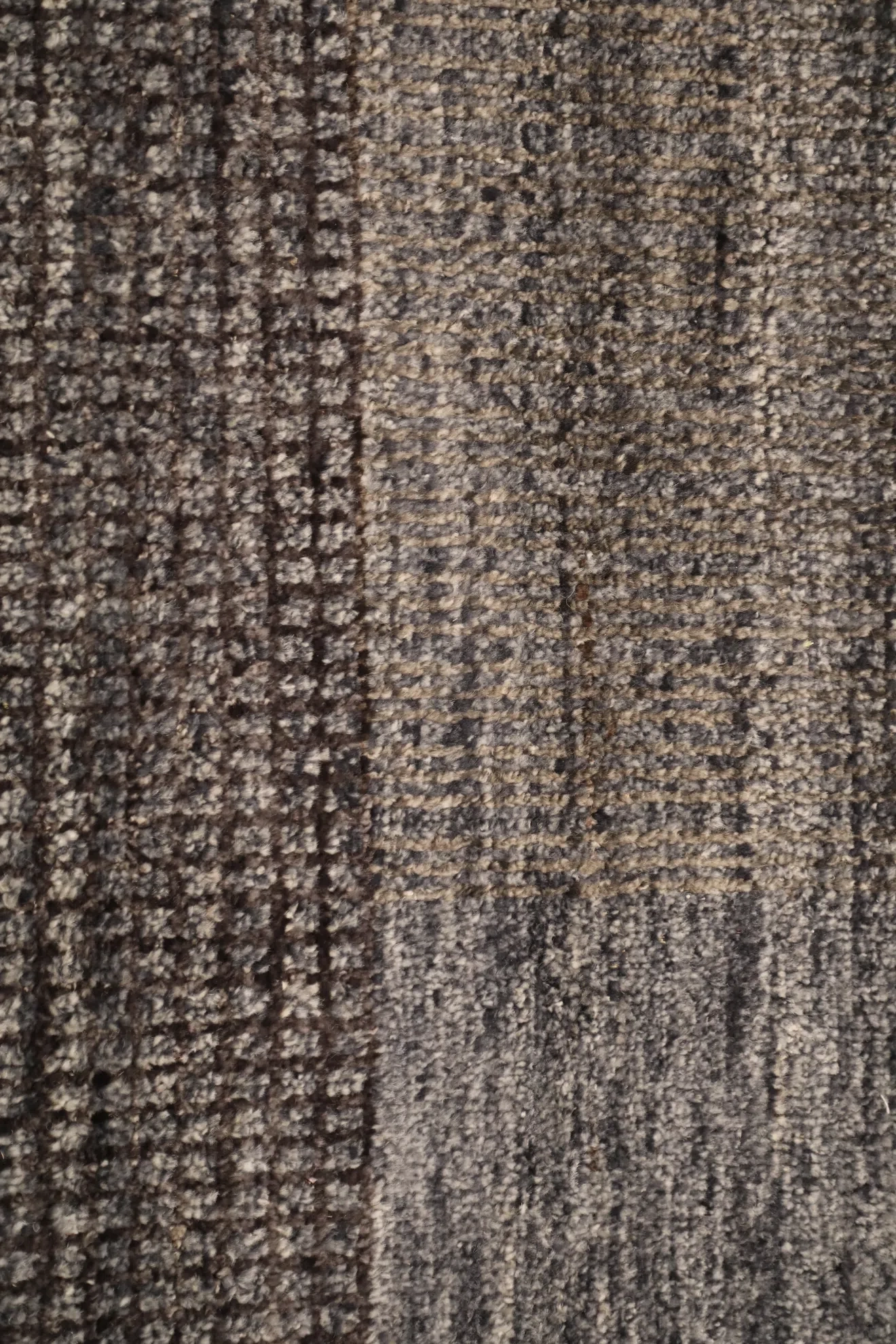 Thumbnail 4 for India Modern / Contemporary Rug 98063