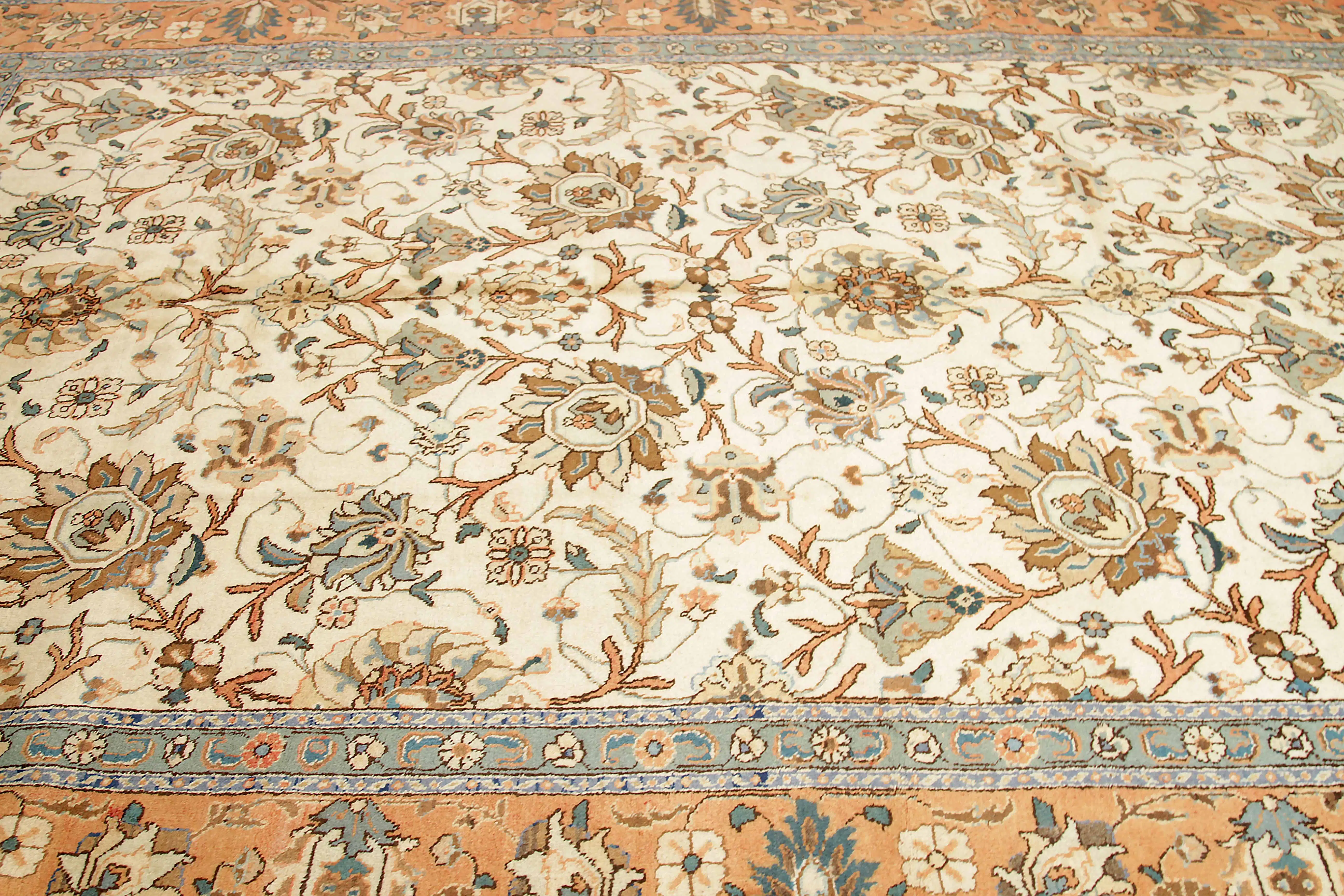 Thumbnail 4 for Antique Persian Tabriz Traditional Rug 11005