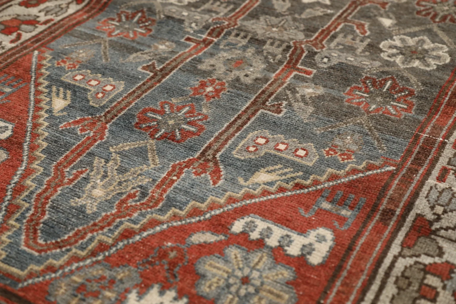 Thumbnail 10 for Antique Persian Malayer Transitional Rug 98009