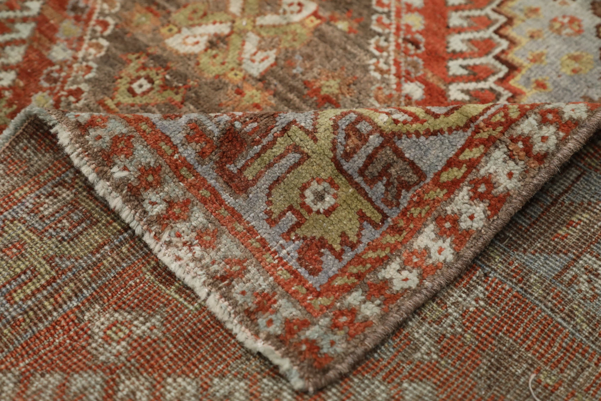 Thumbnail 5 for Antique Persian Shiraz Traditional Rug 98012