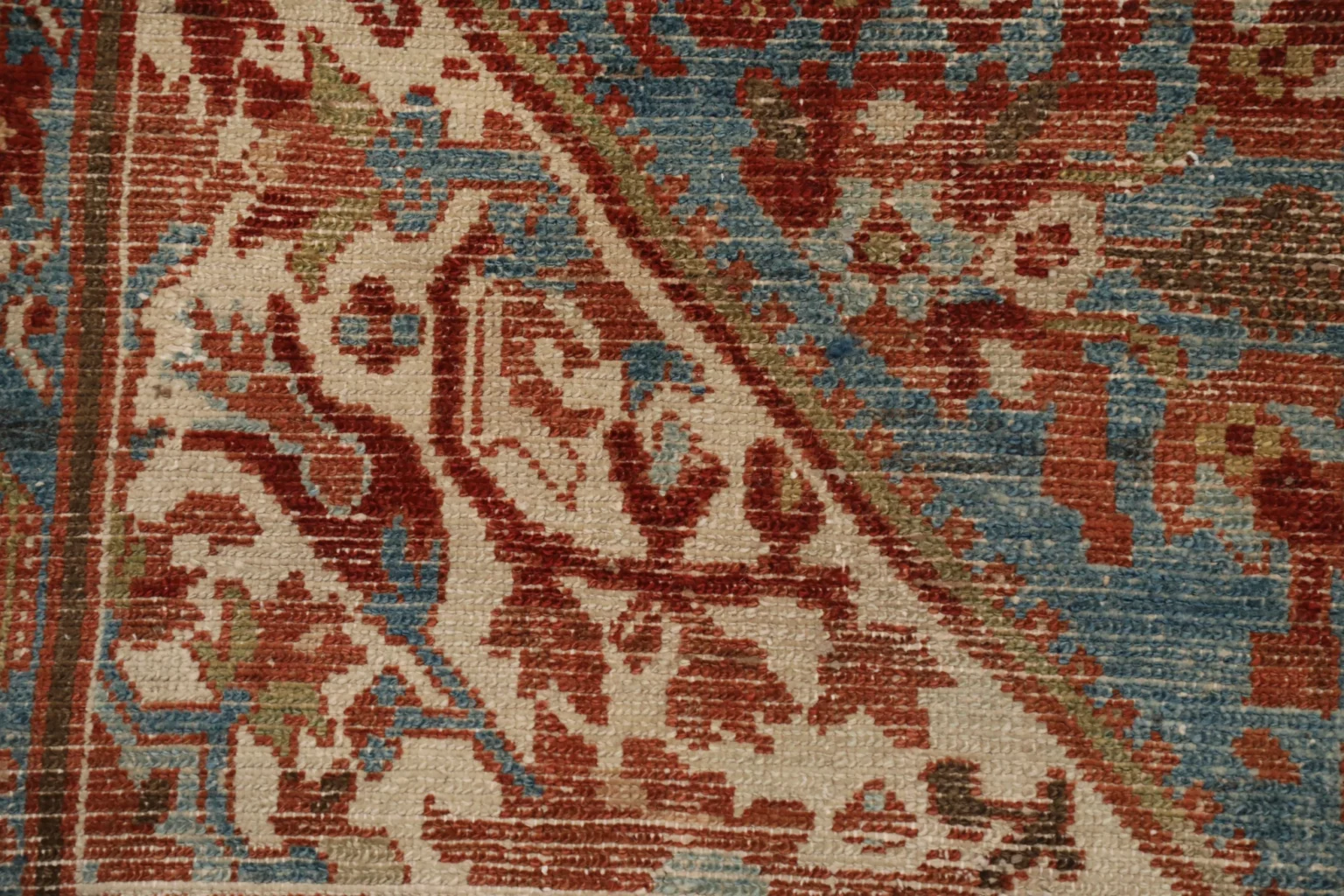 Thumbnail 8 for Antique Persian Malayer Traditional Rug 98017