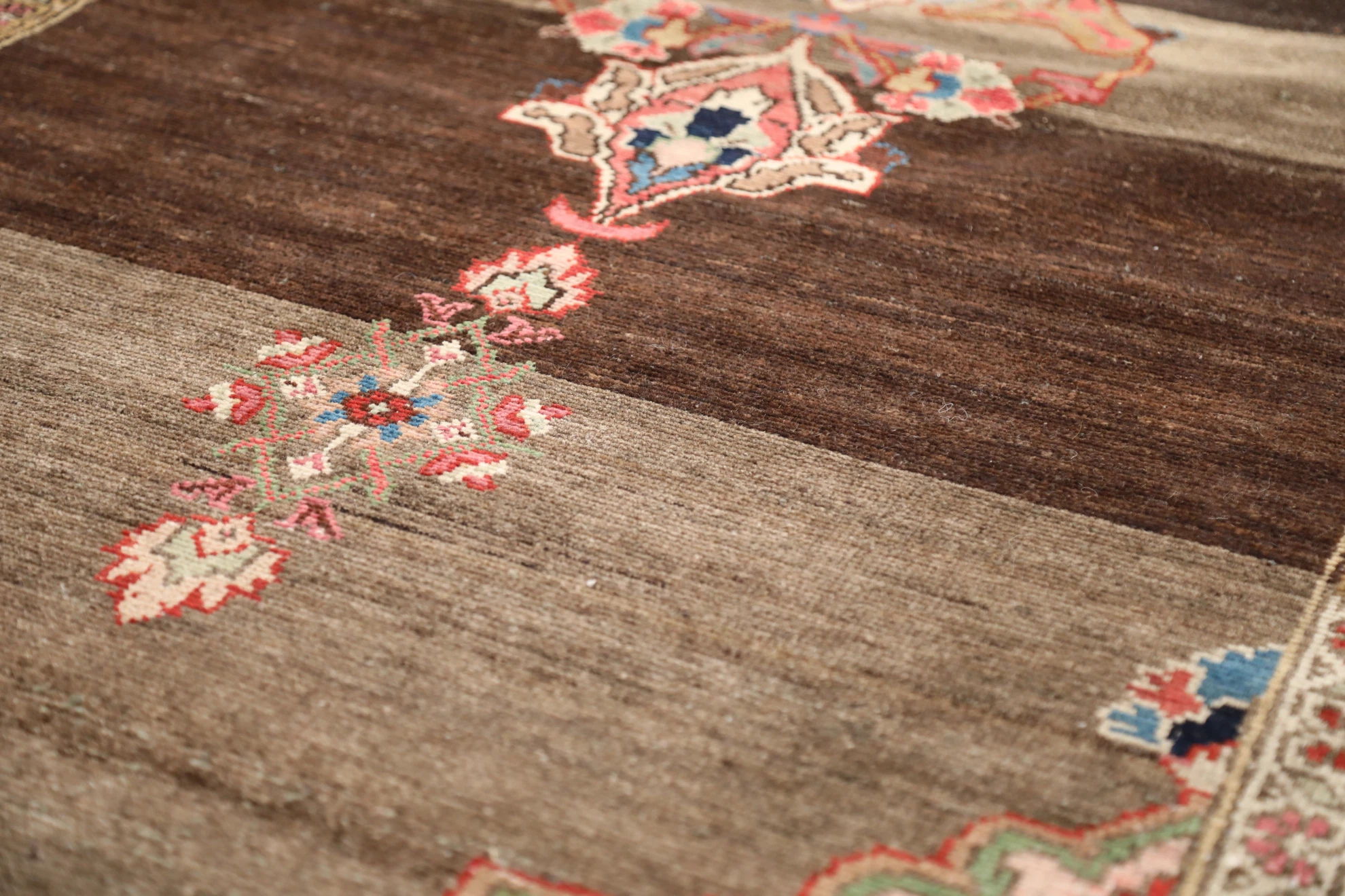 Thumbnail 6 for Antique Persian Mahal Transitional Rug 98020