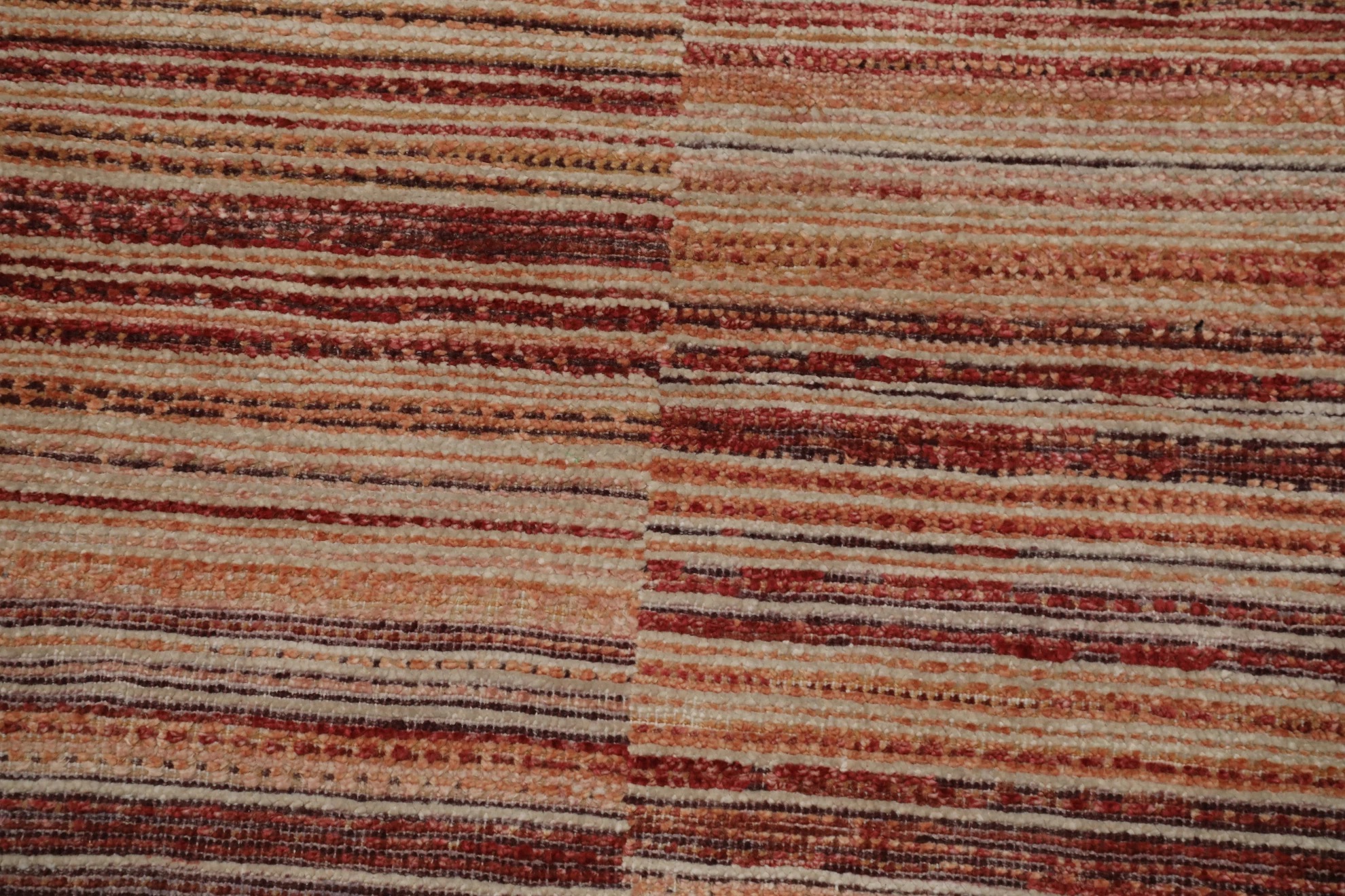 Thumbnail 2 for India Modern / Contemporary Rug 99114