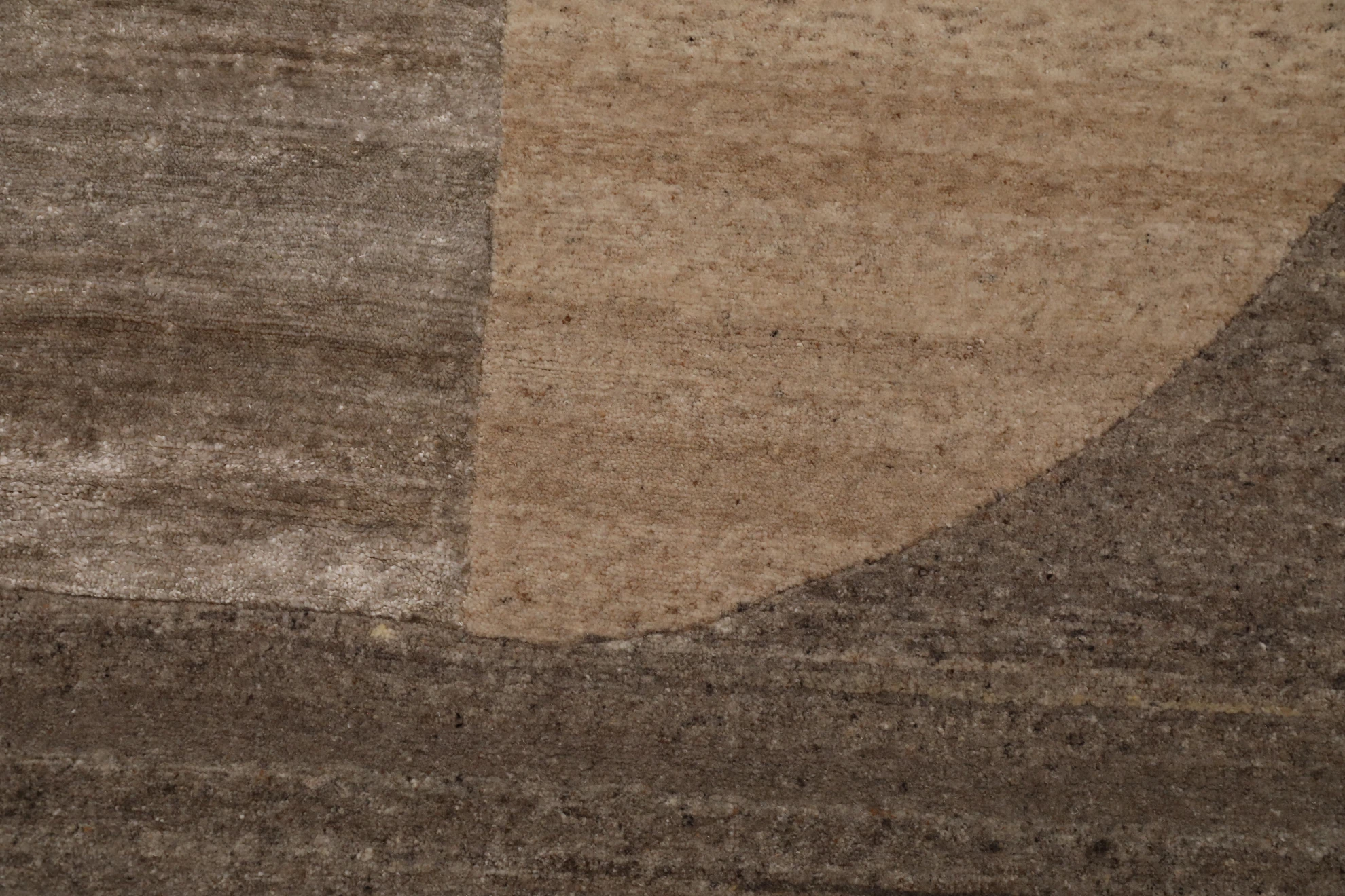 Thumbnail 2 for India Modern / Contemporary Rug 99595