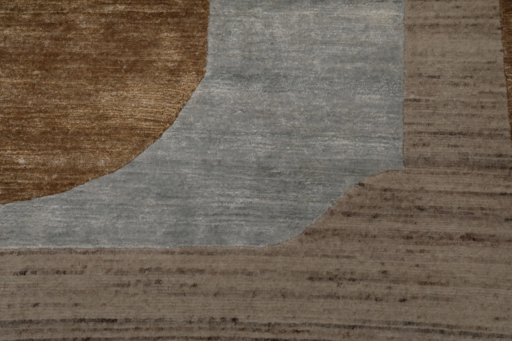 Thumbnail 2 for India Modern / Contemporary Rug 99596