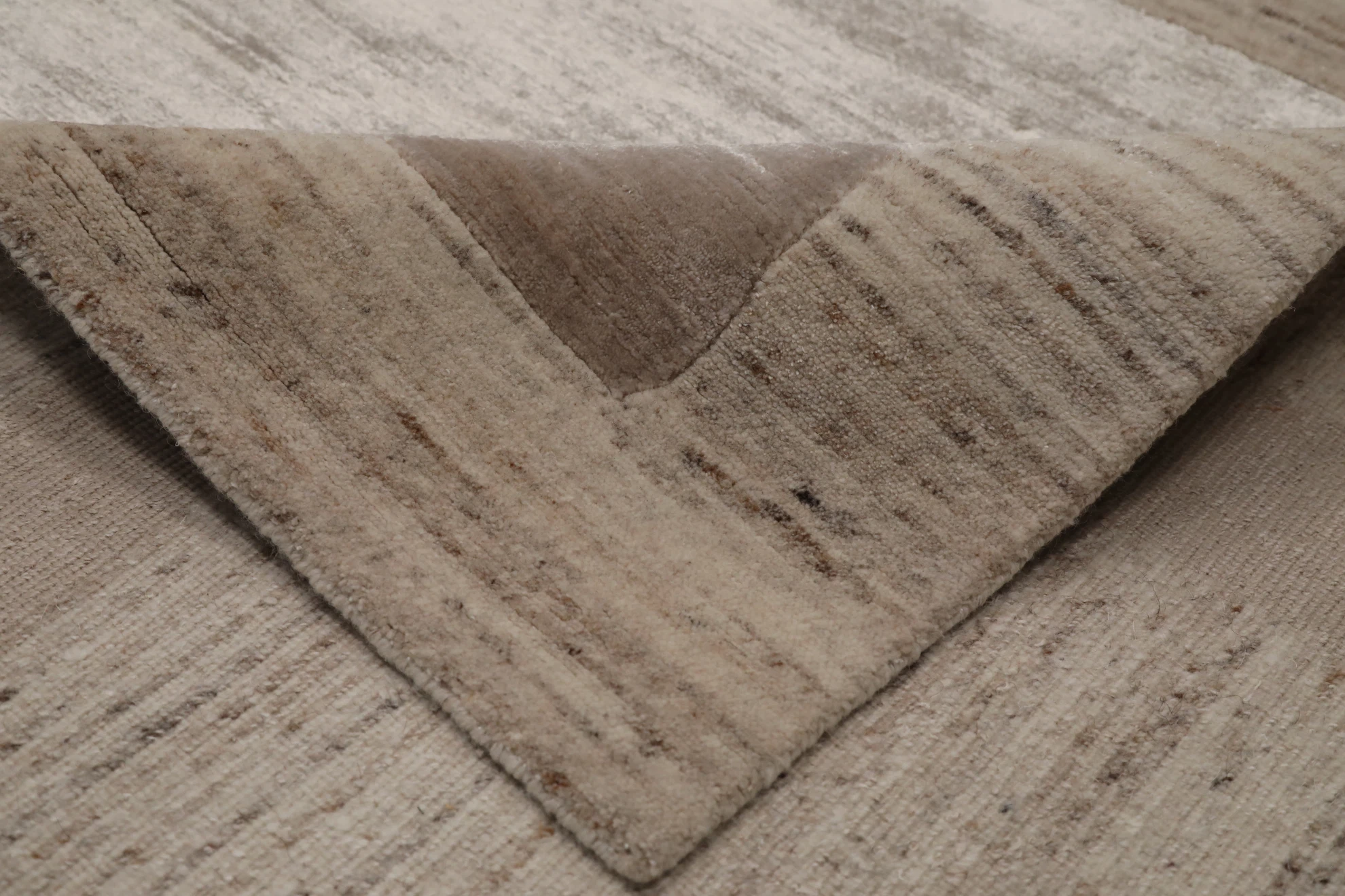 Thumbnail 5 for India Modern / Contemporary Rug 99596