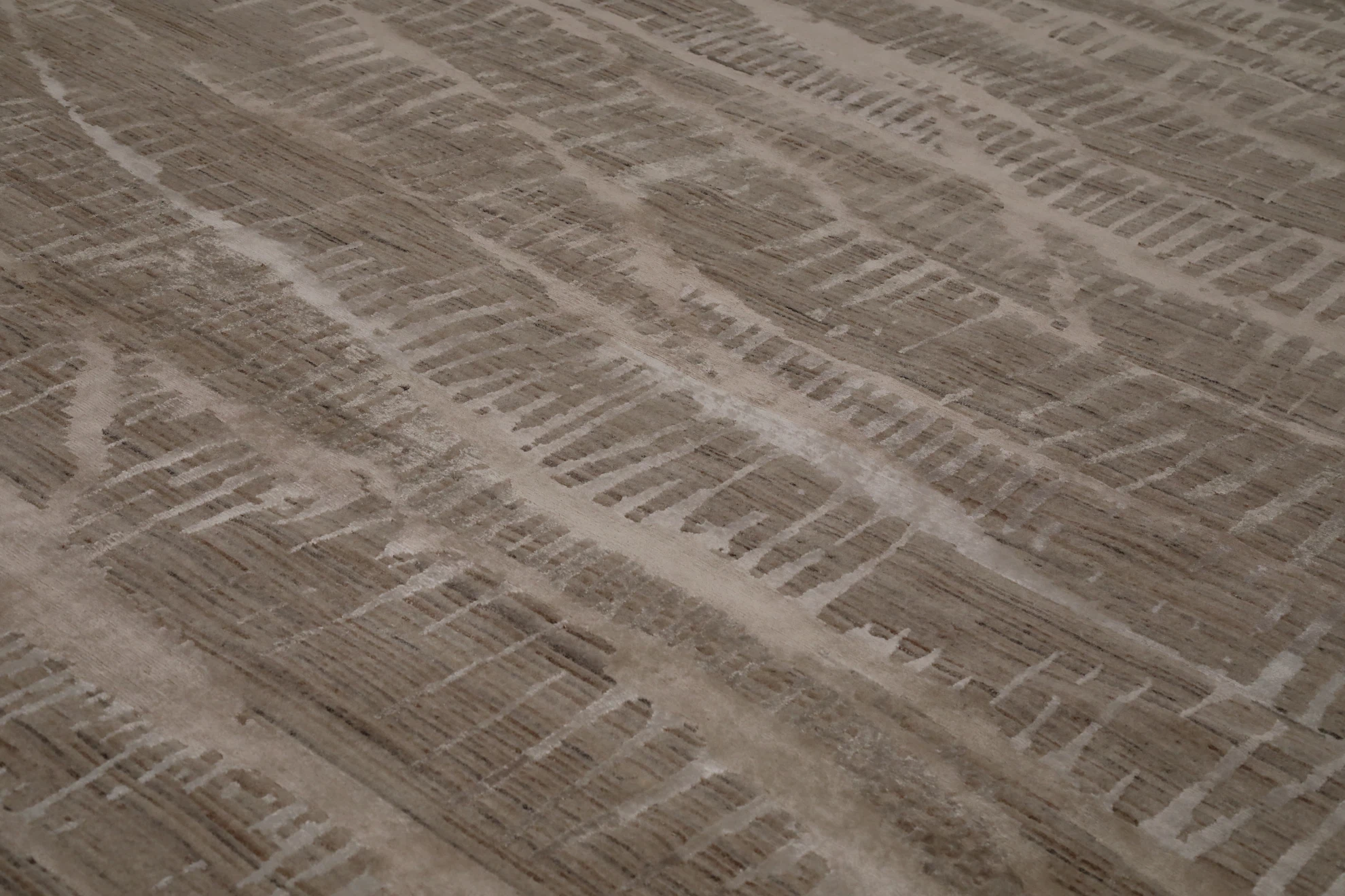 Thumbnail 5 for India Modern / Contemporary Rug 99598