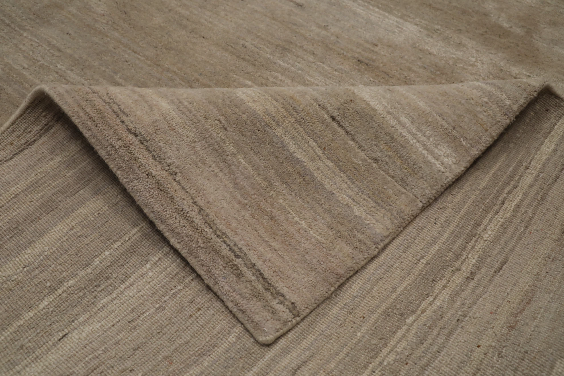 Thumbnail 4 for India Modern / Contemporary Rug 99634