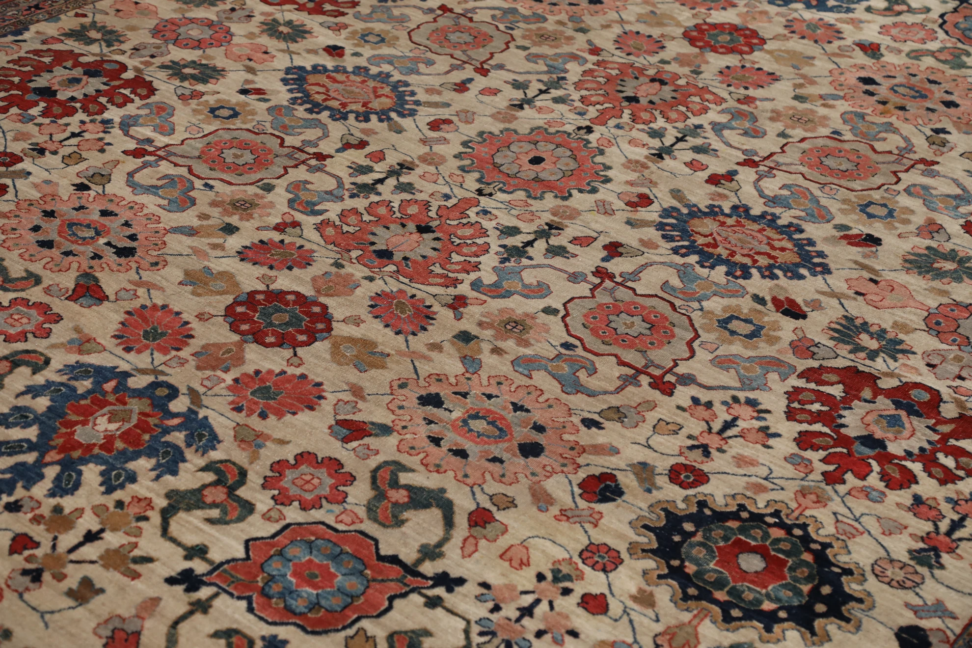 Thumbnail 5 for Traditional Rug 99675