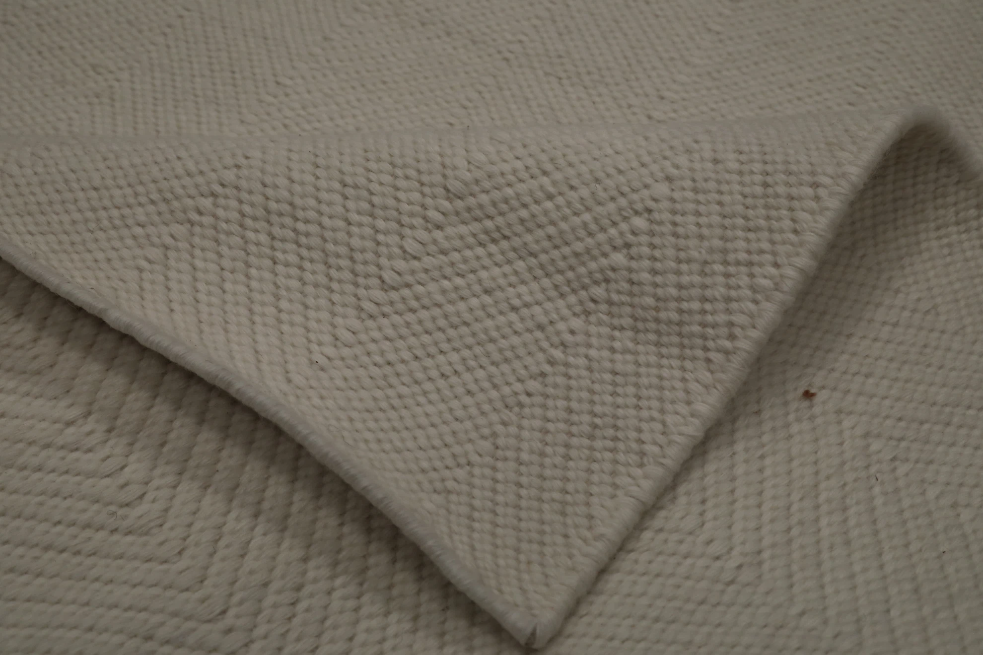 Thumbnail 4 for India Modern / Contemporary Rug 99118