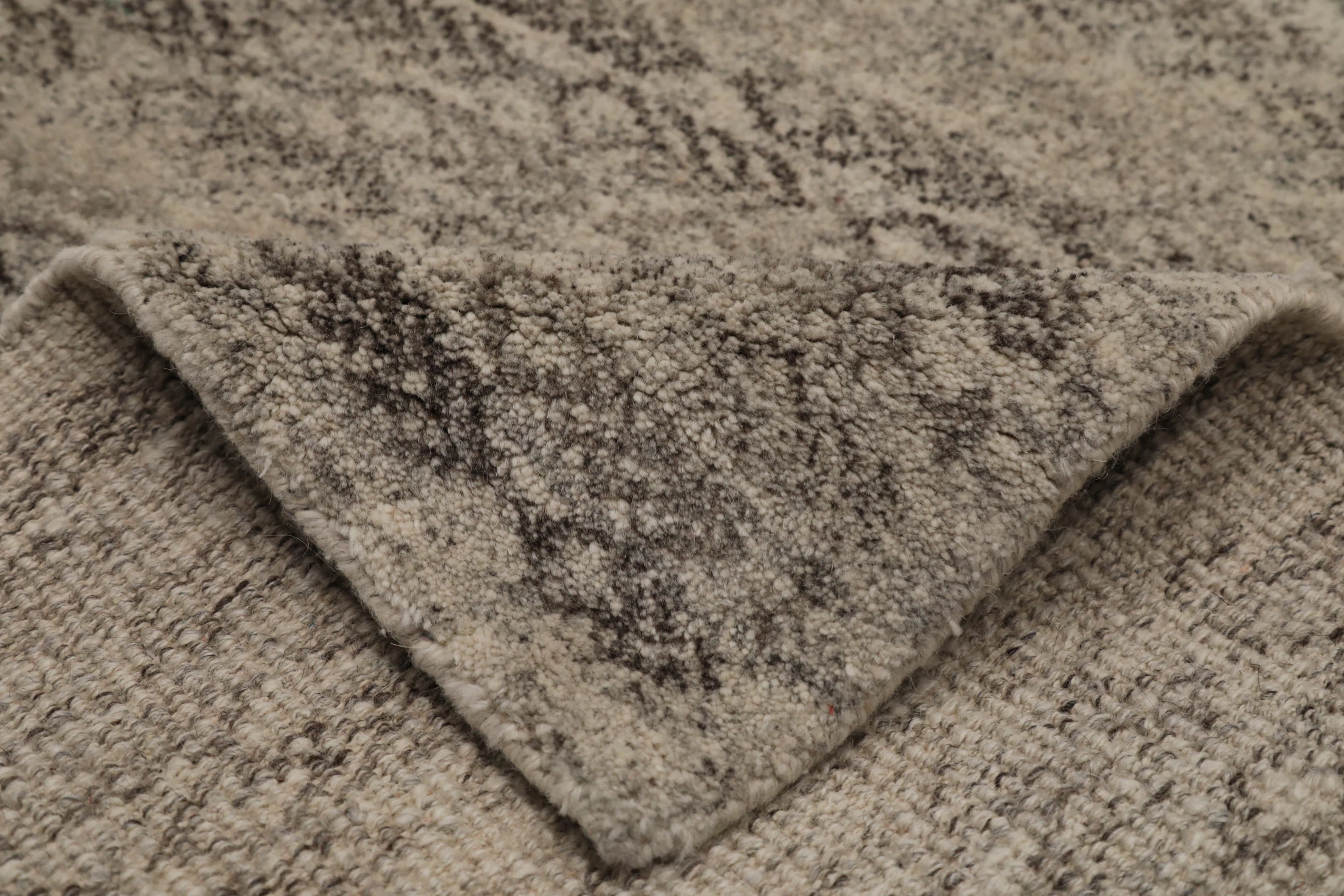 Thumbnail 4 for India Moroccan Transitional Rug 99529