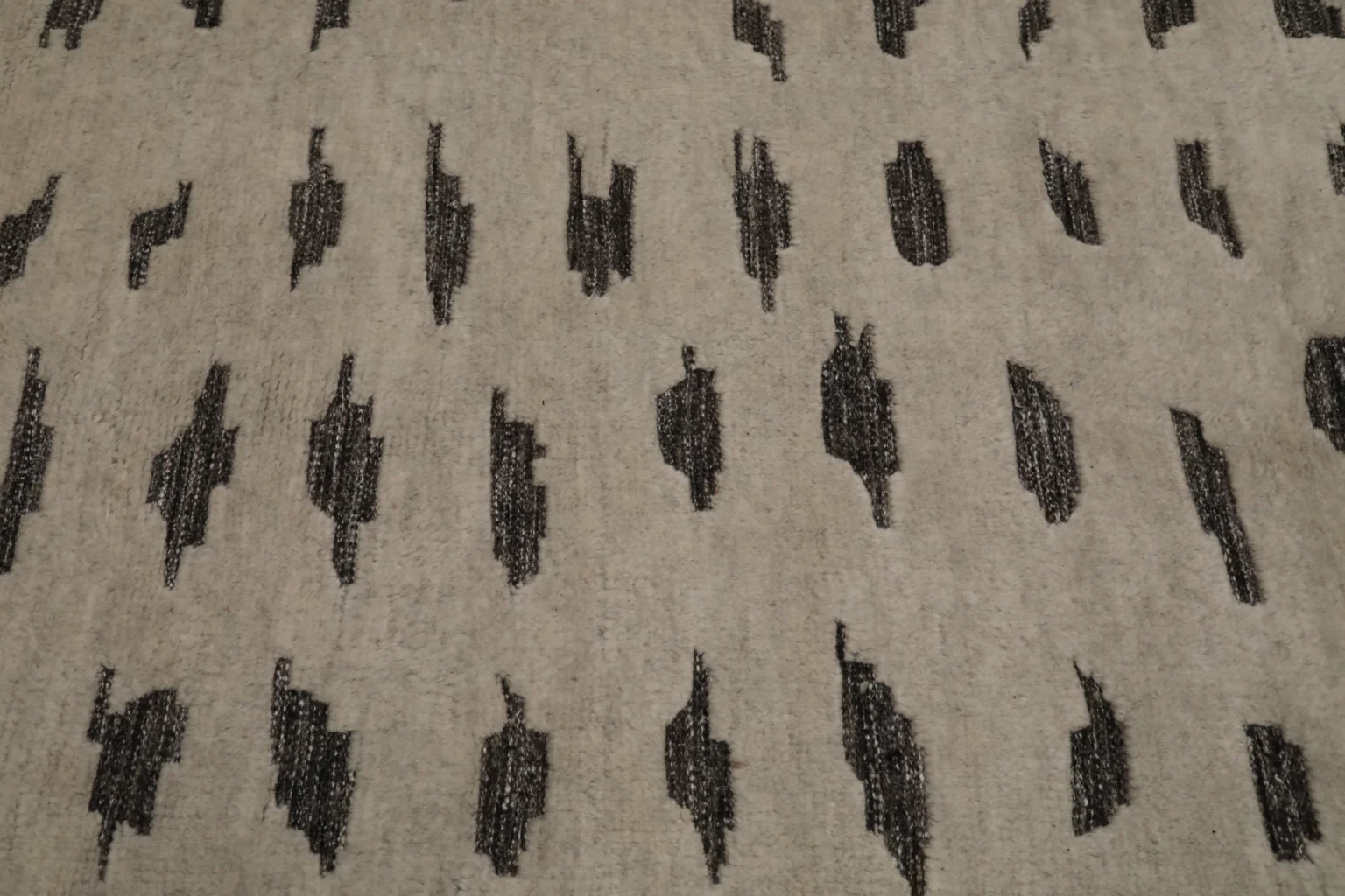 Thumbnail 8 for India Moroccan Transitional Rug 99530