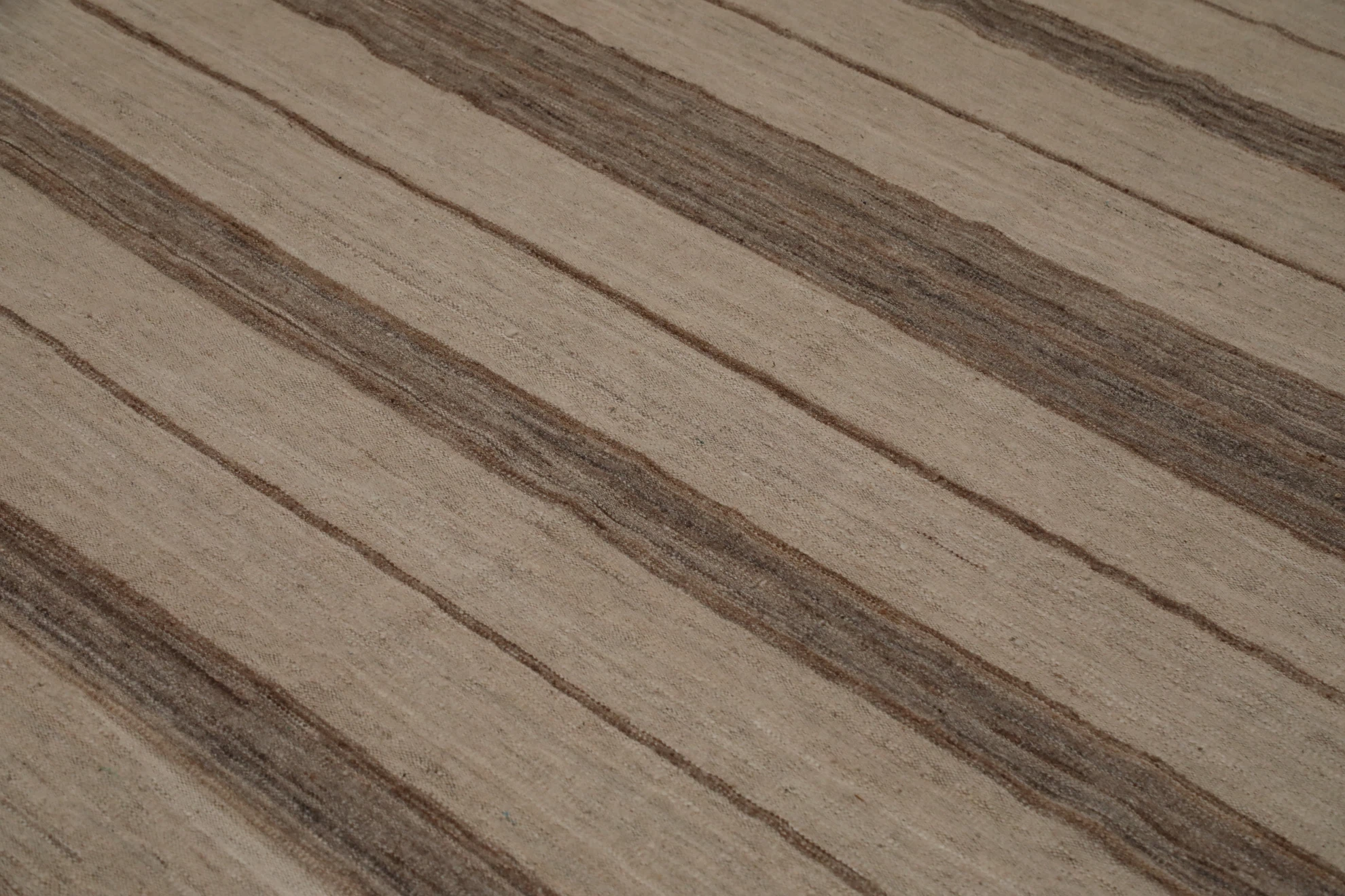 Thumbnail 5 for India Transitional Rug 99533