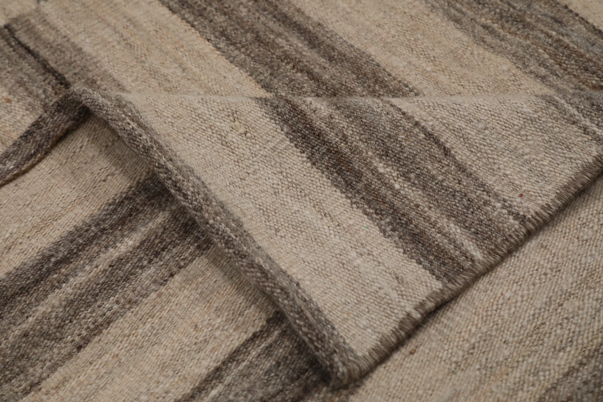 Thumbnail 5 for India Transitional Rug 99535