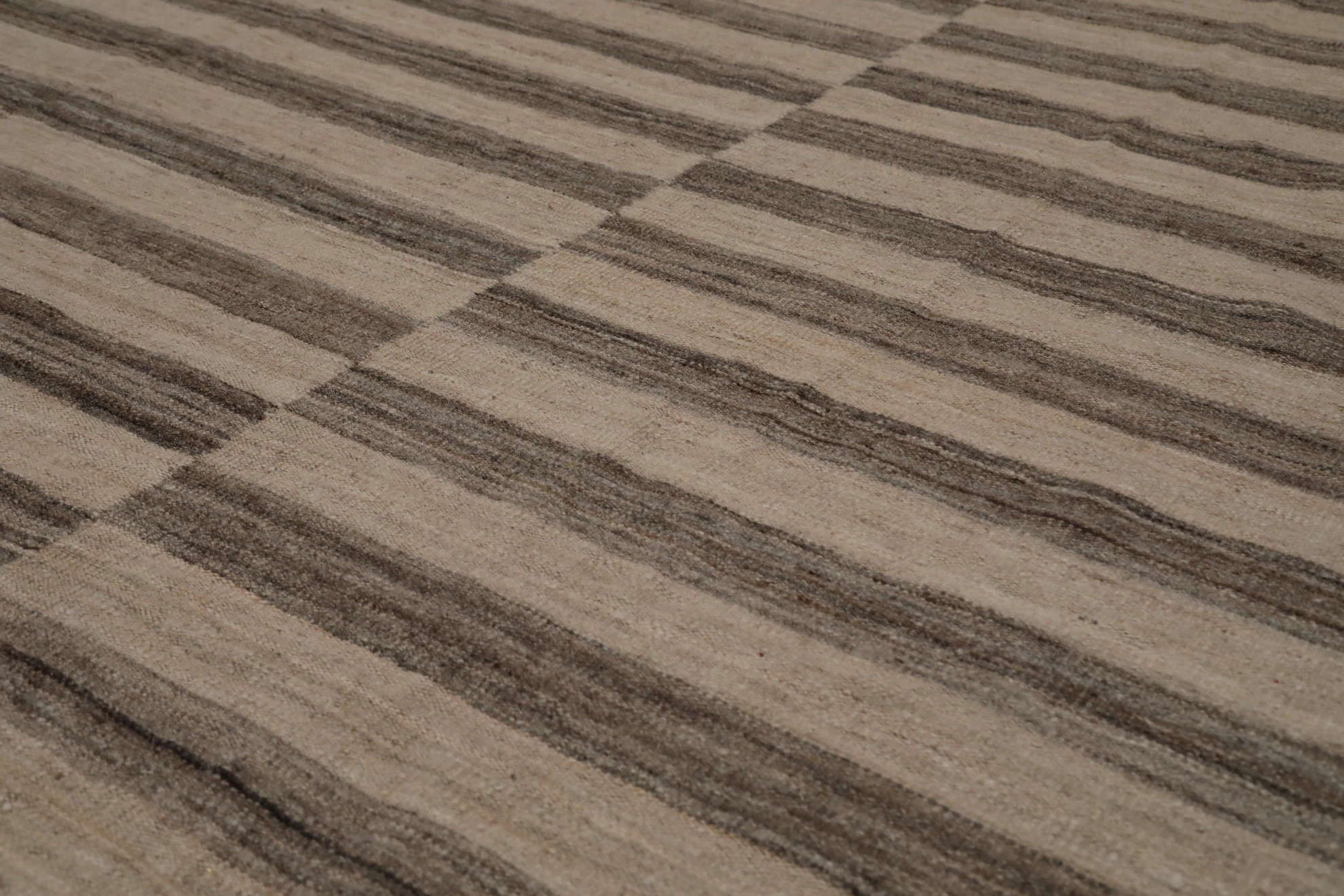 Thumbnail 6 for India Transitional Rug 99535