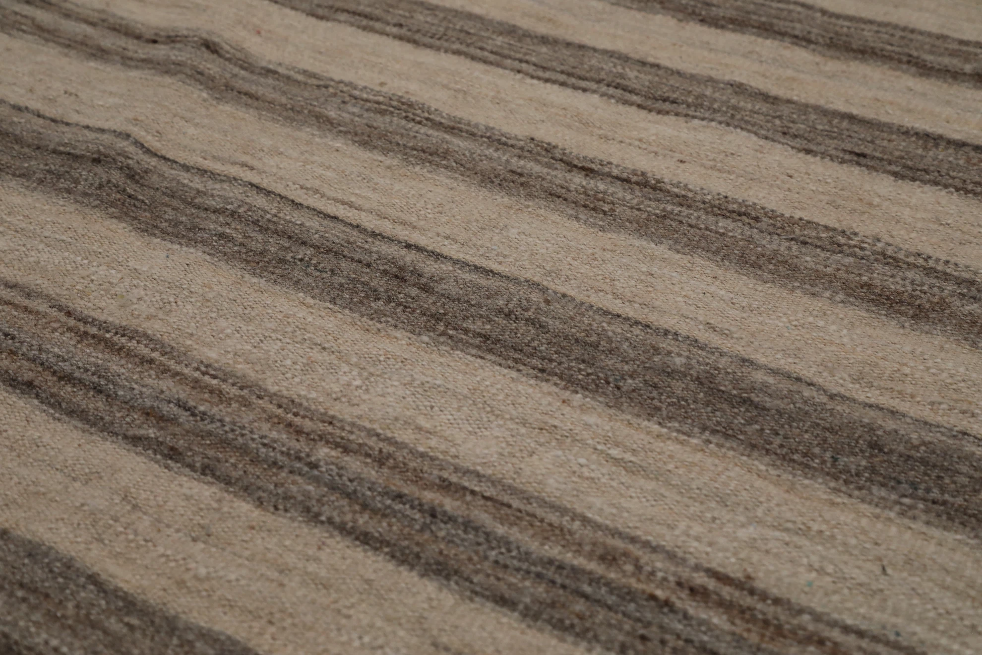 Thumbnail 5 for India Transitional Rug 99537