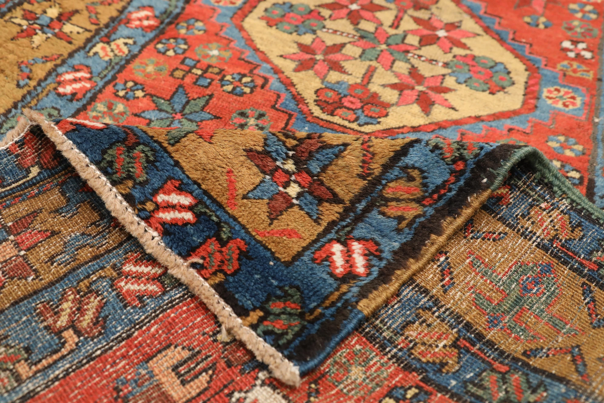 Thumbnail 3 for Antique Persian Heriz Traditional Rug 99587