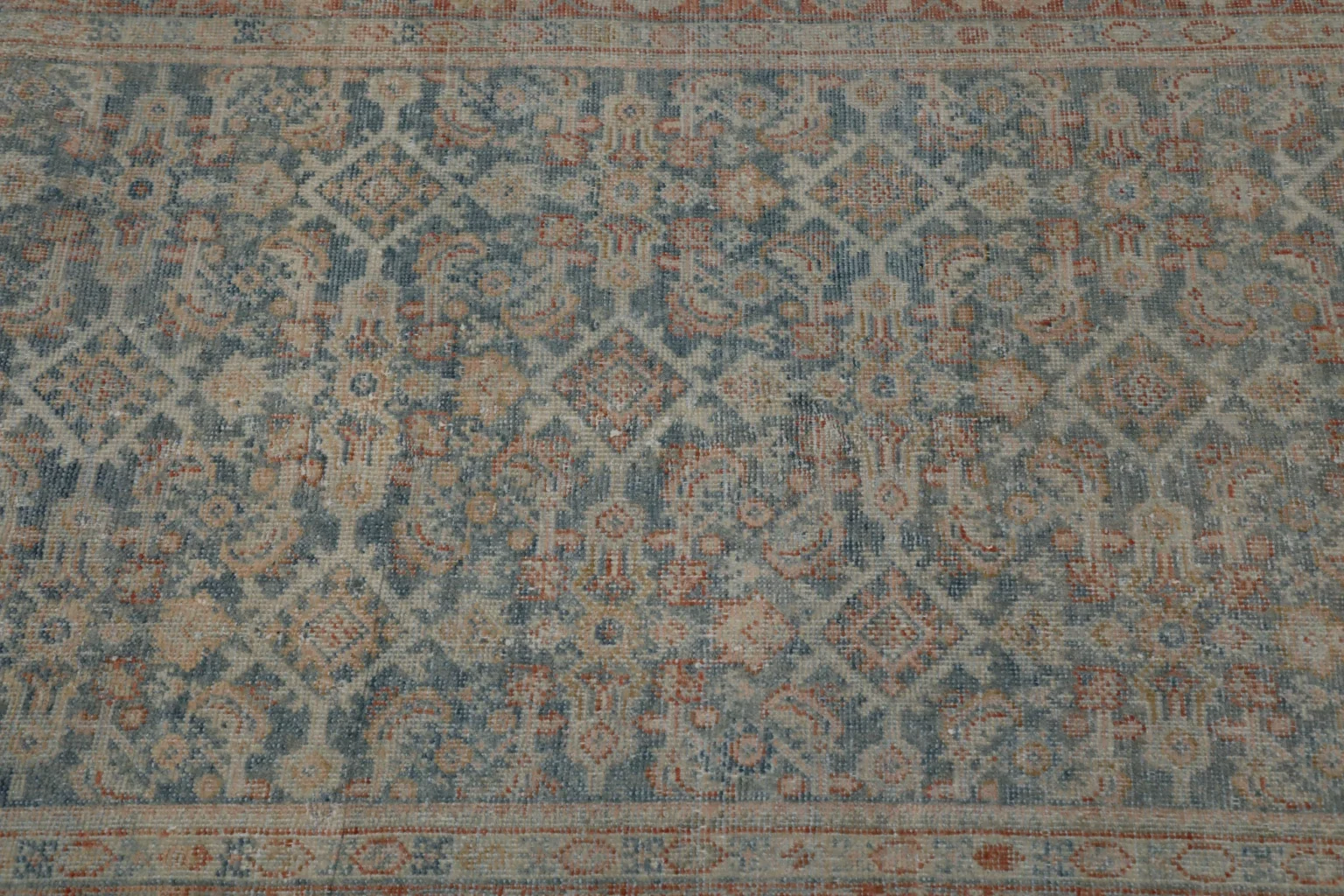 Thumbnail 7 for Antique Persian Mahal Traditional Rug 99551