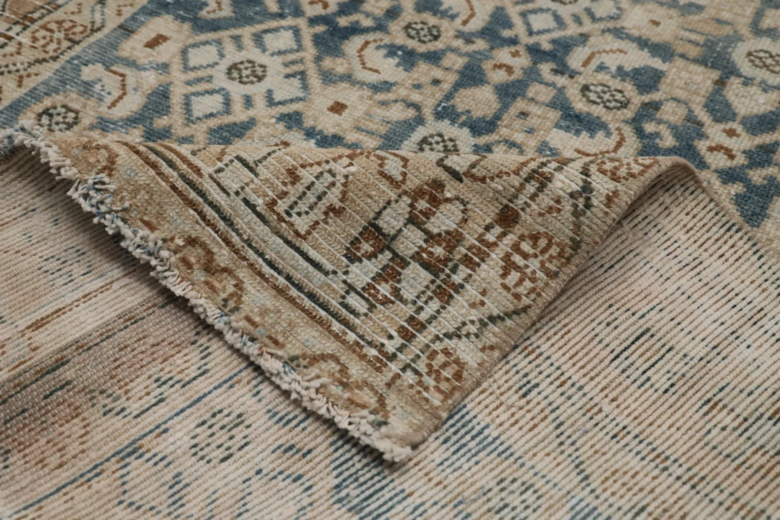 Thumbnail 9 for Antique Persian Malayer Traditional Rug 99552