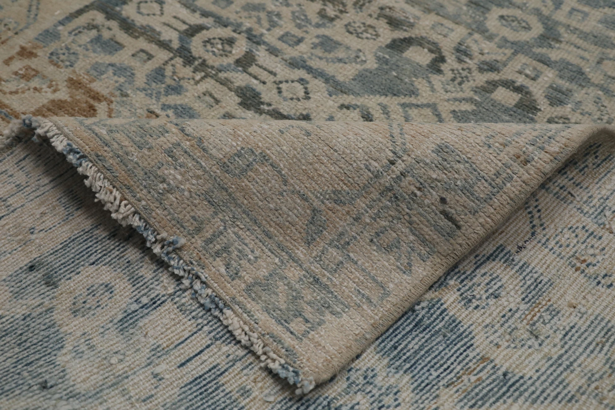 Thumbnail 3 for Antique Persian Malayer Transitional Rug 99553