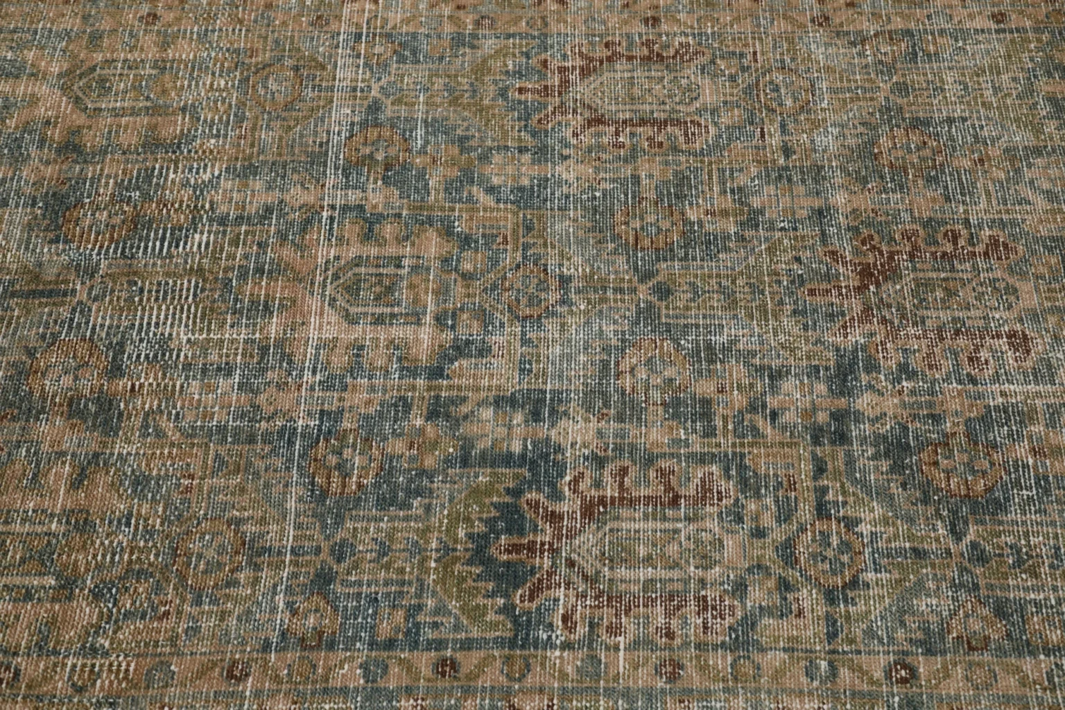 Thumbnail 6 for Antique Persian Malayer Transitional Rug 99555
