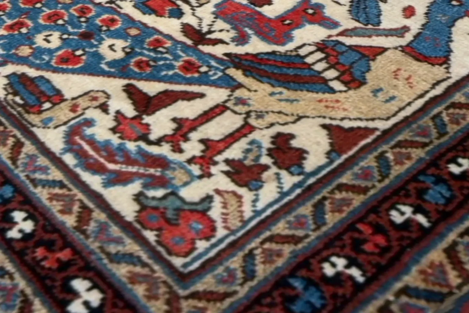 Thumbnail 14 for Persian Heriz Rug 72305